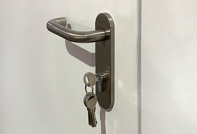 Однопольная противопожарная нержавеющая дверь со стеклом «ромб» ДПМО 01/60 (EI 60) — №08 (NEW)