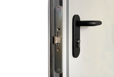 Однопольная противопожарная дверь со стеклом, отбойником и системой Антипаника ДПМО 01/60 (EI 60) — №02 (NEW)