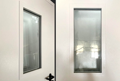 Двупольная противопожарная дверь со стеклом и системой Антипаника ДПМО 02/60 (EIW 60) — №01 (NEW)